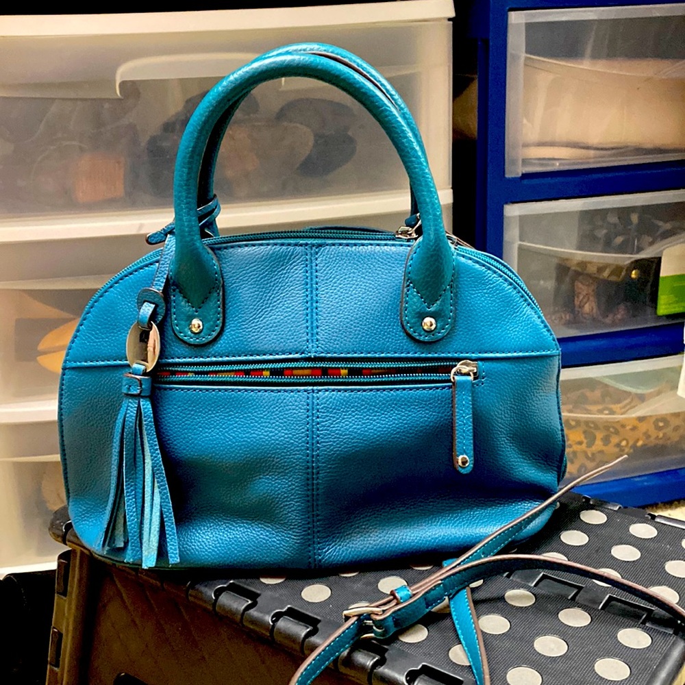 Perfect little leather purse. Like new brilliant blue.